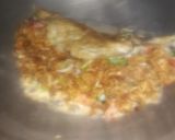 ম্যাগি ওমলেট(maggi omelette recipe in Bengali) রেসিপির ধাপ 3 ছবি