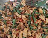 Foto langkah ke 5 dari resep Oseng Tempe Campur Campur.