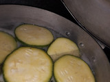 Zapallito rellenos con salsa y papa