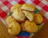 Foto del paso 3 de la receta: Cocadas (beso de coco con 3 ingredientes)