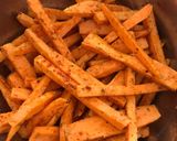 Sült édesburgonya hasábok recept fázis 1 fotója