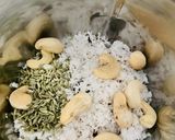 A picture of step 4 of White Mutton kurma.
