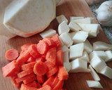 Foto del paso 1 de la receta: Caldo de invierno vegano