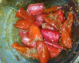 भरवां लाल मिर्च का अचार (bharwa lal mirch ka achar recipe in Hindi) रेसिपी चरण 2 फोटो