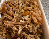 Foto del paso 9 de la receta: Bondiola a la cerveza desmenuzada (desmechada), tierna, jugosa y perfecta para compartir