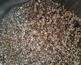 A picture of step 1 of Spicy Khichdo of seven grains.