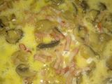Revuelto de huevo, champiñones y bacon