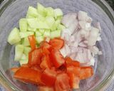 A picture of step 1 of Shirazi Salad.