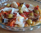 Foto del paso 5 de la receta: Ensalada de quinoa bacalao ahumado y pimientos asados