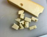 Foto del passaggio 2 della ricetta Burgher di ceci ripieni al formaggio