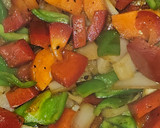 Foto del paso 2 de la receta: Solomillo de cerdo en salsa de verduras y portobellos