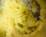 Foto del paso 2 de la receta: PURÉ CREMOSO DE BATATA 🍠 ACELGA 🥬 Y QUESOS 🧀🧀(Mi humilde receta 200) 👏💖💯+💯💗😉