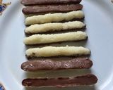 A picture of step 4 of Coconut chocolate sticks.