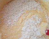Foto langkah ke 4 dari resep Bolu marmer keju.