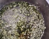 Foto del paso 3 de la receta: Arroz con Spirulina y queso de cabra