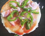 A picture of step 3 of Mini Suji Pizza.