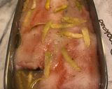 Foto del passaggio 3 della ricetta Salmone affumicato di Natale fatto in casa