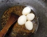 Foto langkah ke 3 dari resep Semur Telur Tahu Kecap.