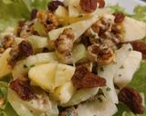 Une image de l'étape 6 de Salade Waldorf.