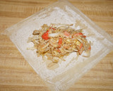 Foto del paso 3 de la receta: Arrolladitos de kanikama o surimi