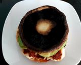 A picture of step 5 of My Breakfast Bagel Sandwich, Portobello Mushroom 🥑 + 🥚 😍.
