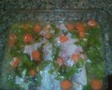 Foto del paso 2 de la receta: Dorada al horno con refrito de verduras al vino