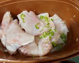 বাসা ফিস ইন লেমন গার্লিক সস (basa fish in lemon garlic sauce recipe in Bengali) রেসিপি ধাপ - 1 ছবি