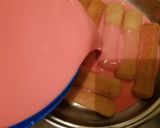 Foto del paso 3 de la receta: Postre yoghurt light c/vainillas, frutilla y duraznos💎