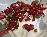 Foto langkah ke 2 dari resep Baby Buncis Cabe Garam.