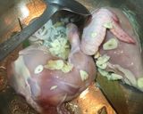 صورة لخطوة 2 من وصفة مدفونه الدجاج مع الباذنجان والحمص 😋