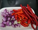 Foto langkah ke 1 dari resep Sambal Bawang ala Bu Rudy Surabaya.