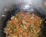 Foto langkah ke 5 dari resep Oseng Tempe Teri Cabe Hijau.