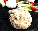 Foto del paso 1 de la receta: Crema de apio nabo