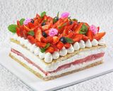 Foto langkah ke 10 dari resep Strawberry Watermelon Cake.