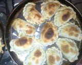 Foto del paso 6 de la receta: Empanadas de carpincho diablo y comunes