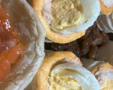 Foto del paso 4 de la receta: Vol au vent con paté de melva y huevo de codorniz