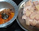 A picture of step 1 of Crispy chicken sauce.