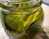 Foto del passaggio 2 della ricetta Olio al basilico