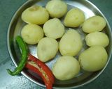 A picture of step 1 of Dum aalu.
