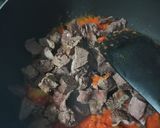 Foto langkah ke 2 dari resep Sambal Goreng Krecek Ati Kentang.
