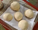 Hình bước làm 2 của món Mushroom Bun 🍄 bánh mì ngọt hình nấm 🍄