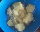 Foto del paso 1 de la receta: Ensalada de papa con cebolla