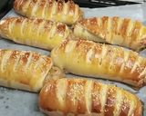 A picture of step 20 of Mini chicken bread.