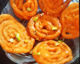 ઇન્સ્ટન્ટ જલેબી (Instant Jalebi Recipe In Gujarati) રેસીપી સ્ટેપ7ફોટો