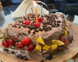 A picture of step 6 of Chocolate cake with chocolate base in microwave.