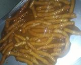 A picture of step 3 of Delicious Gur Pary.