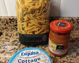Foto del paso 1 de la receta: Casarecce con pesto rojo y queso cottage