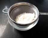 દુધપાક (Doodhpaak Recipe In Gujarati) રેસીપી સ્ટેપ1ફોટો
