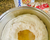 Foto del paso 1 de la receta: 🥟CALZONE🥟 DE PUERROS 🧀QUESO🧀 Y 🍖 JAMÓN🍖 (masa casera) 😋