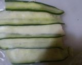 Une image de l'étape 2 de Sandwich pain de mie mayonnaise -thon et cornichon.